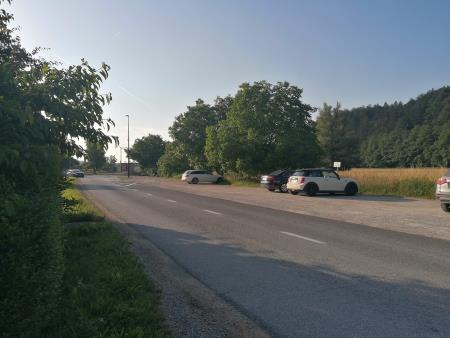 Parkirišče Dobrova